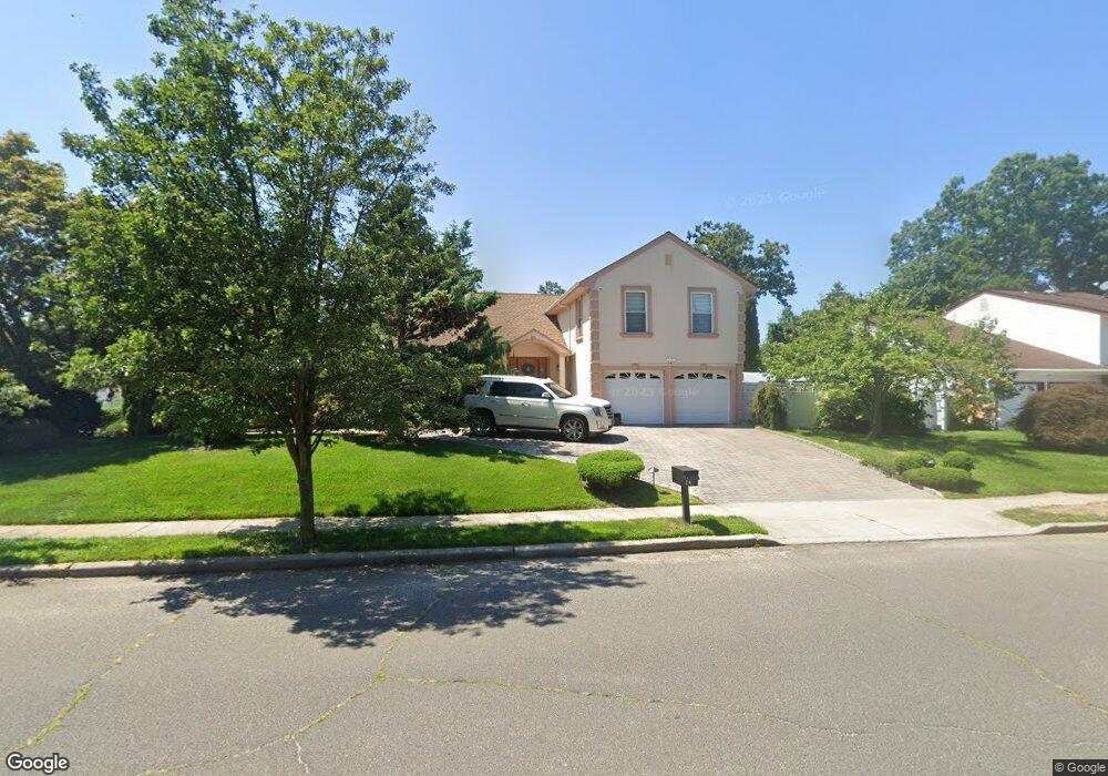 246 Walnut Rd, Glen Cove, NY 11542 - photo 1