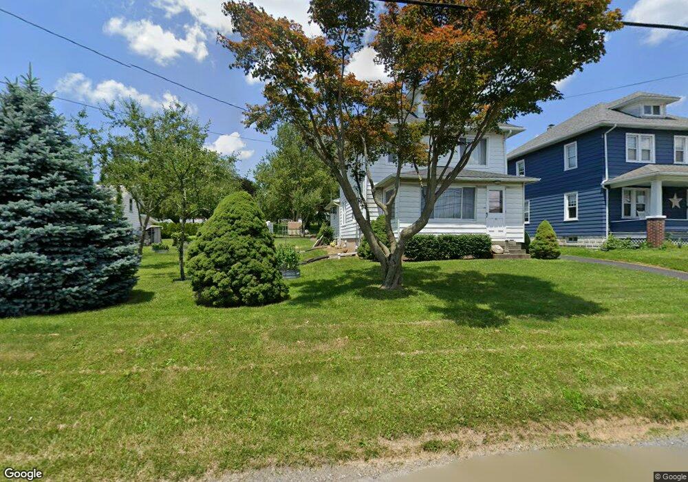 207 E Lawn Rd, Nazareth, PA 18064 - photo 1