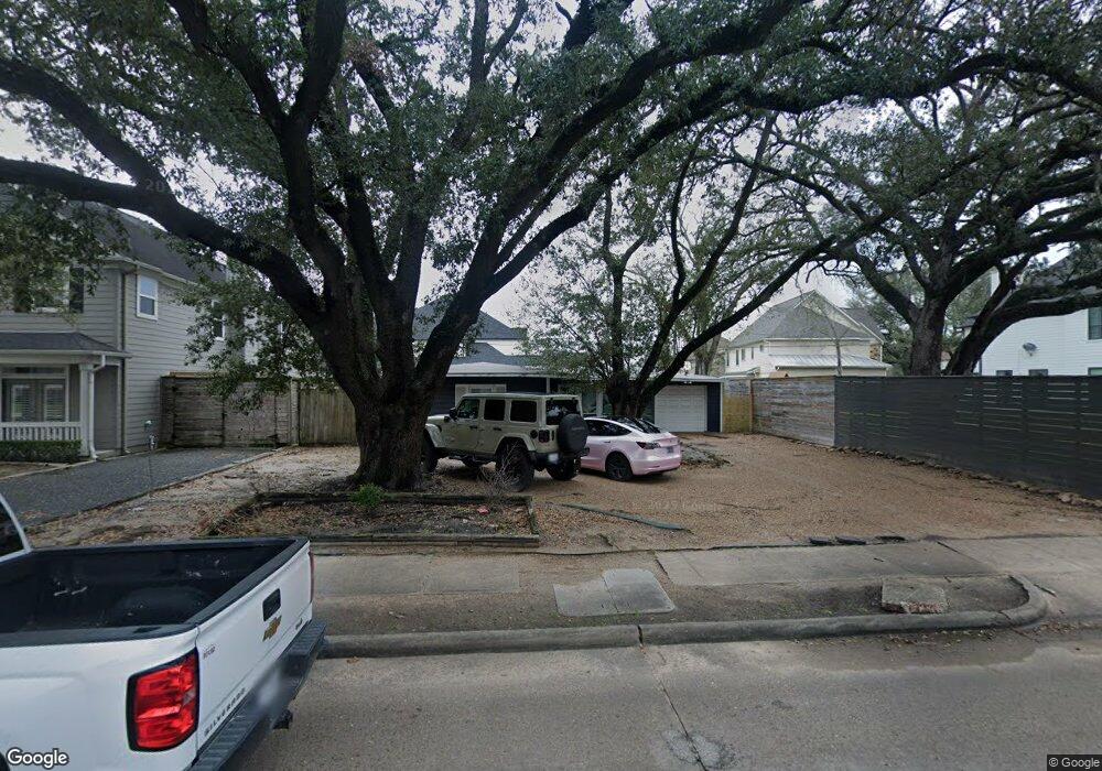 3713 Ella Blvd, Houston, TX 77018 - photo 1