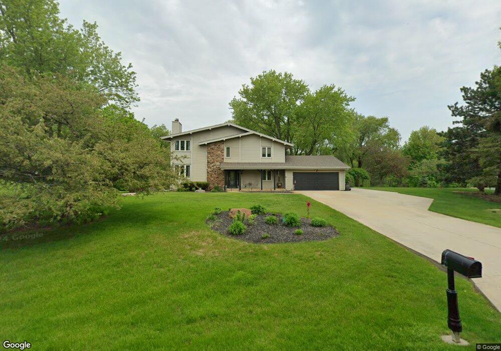 3910 Victoria Dr, West Bend, WI 53090 - photo 1