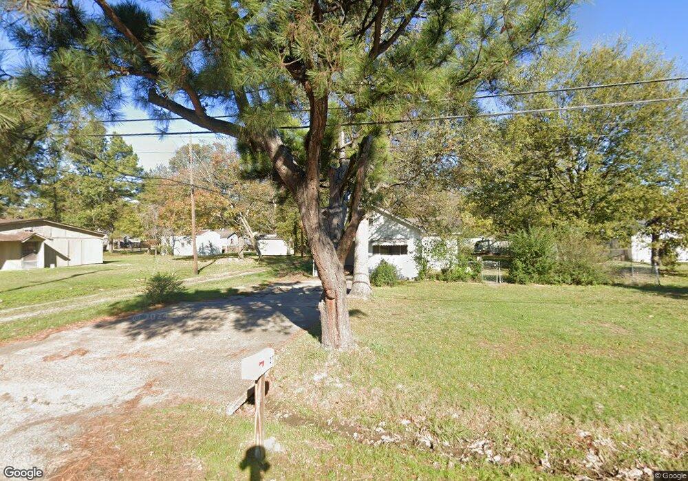 211 E 15th St, Stuttgart, AR 72160 - photo 1