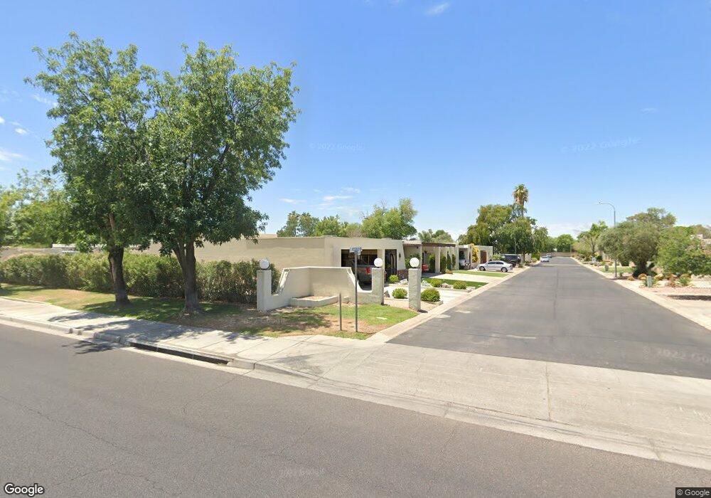 4339 E Piccadilly Rd, Phoenix, AZ 85018 - photo 1