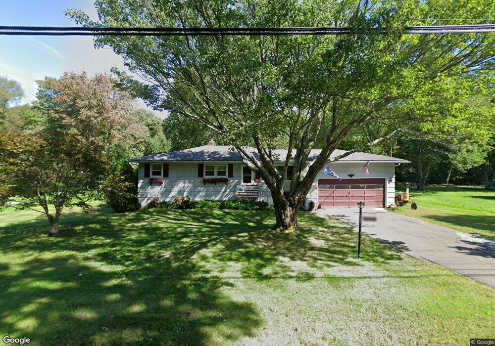 450 Regan Rd, Middlebury, CT 06762 - photo 1