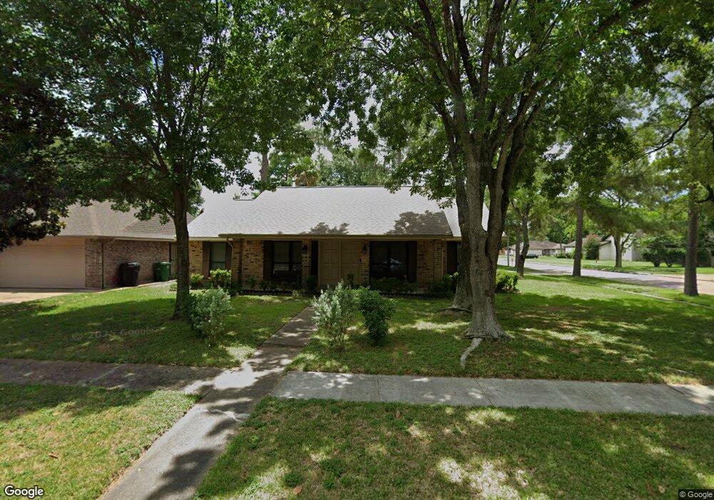 4035 Saratoga Dr, Houston, TX 77088 - photo 1
