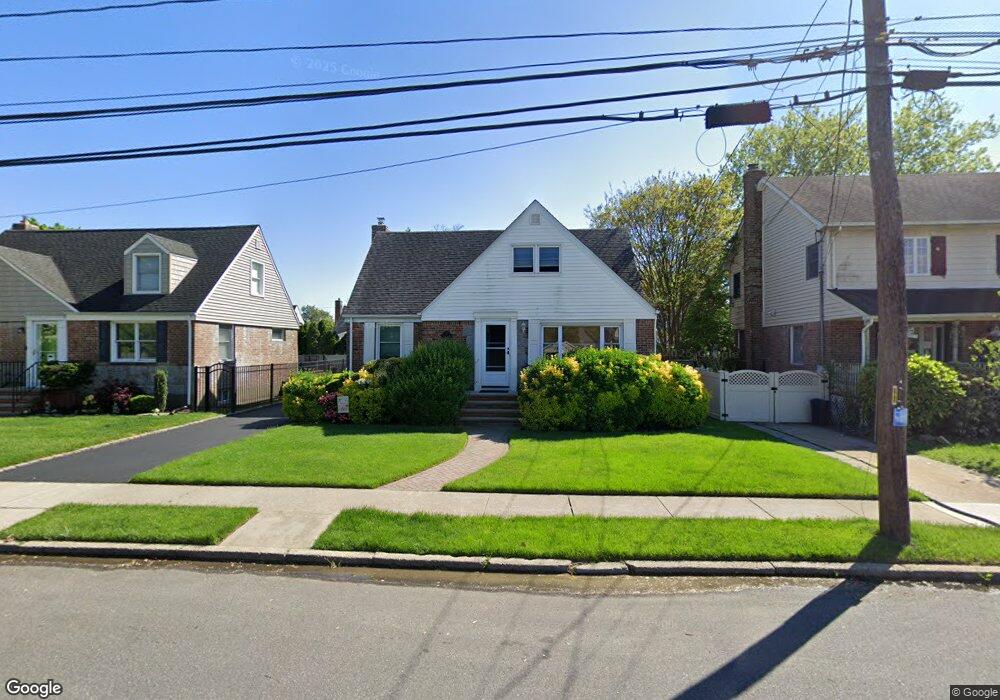 87 Woods Ave, Malverne, NY 11565 - photo 1