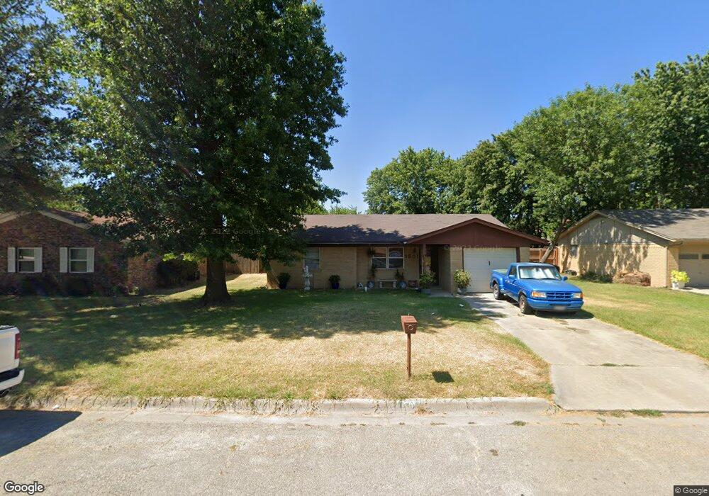 1501 Nila Dr, Gainesville, TX 76240 - photo 1