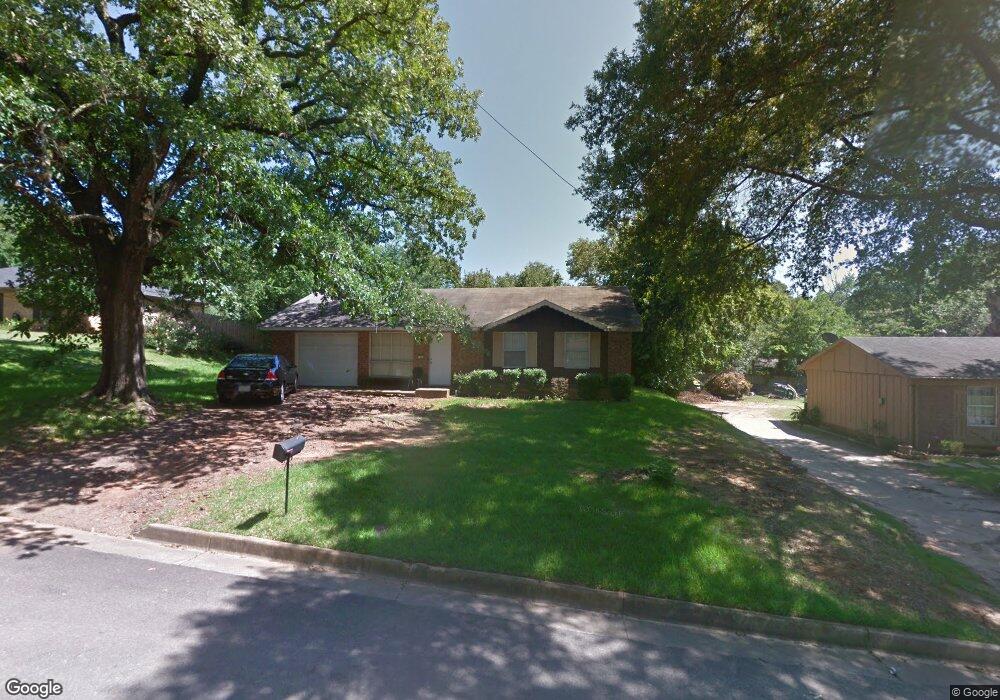 1524 Milam Dr, Tyler, TX 75701 - photo 1