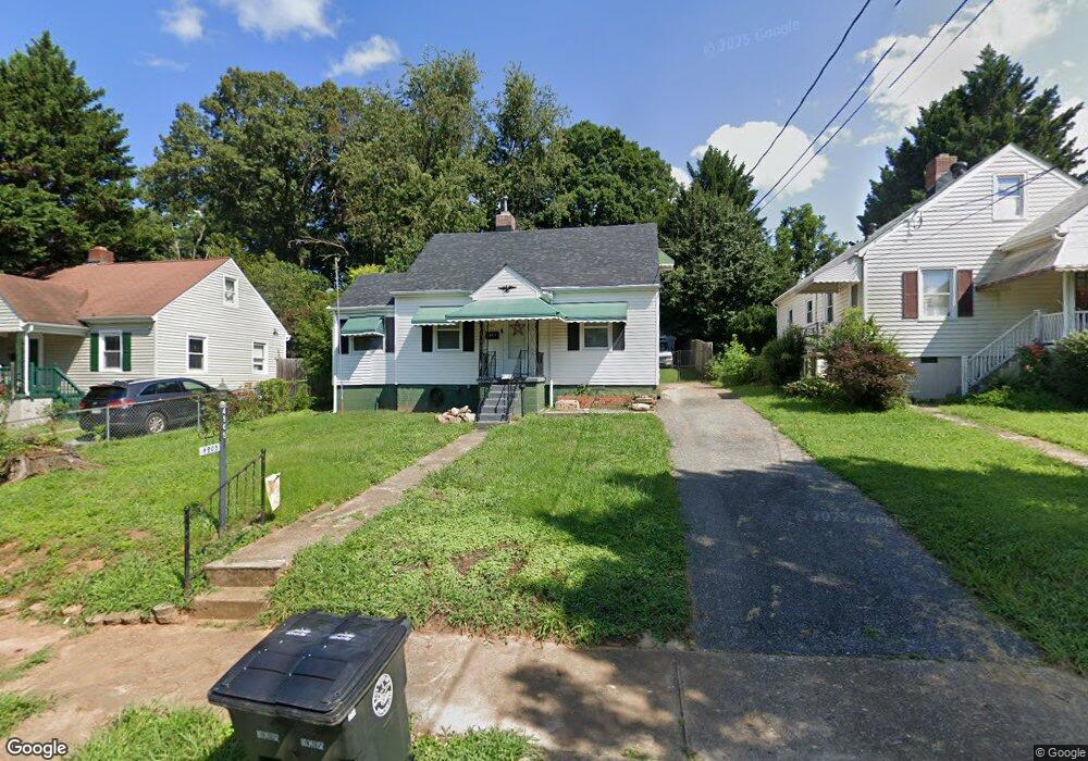 4905 Myrtle St, Lynchburg, VA 24502 - photo 1