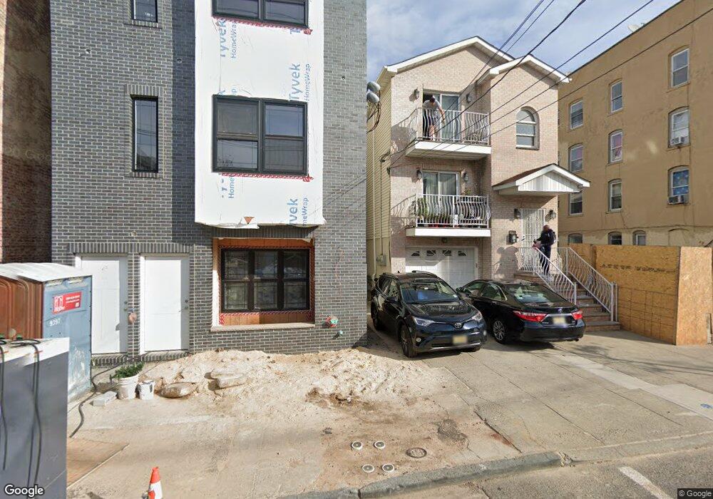 38 Vroom St, Jersey City, NJ 07306 - photo 1