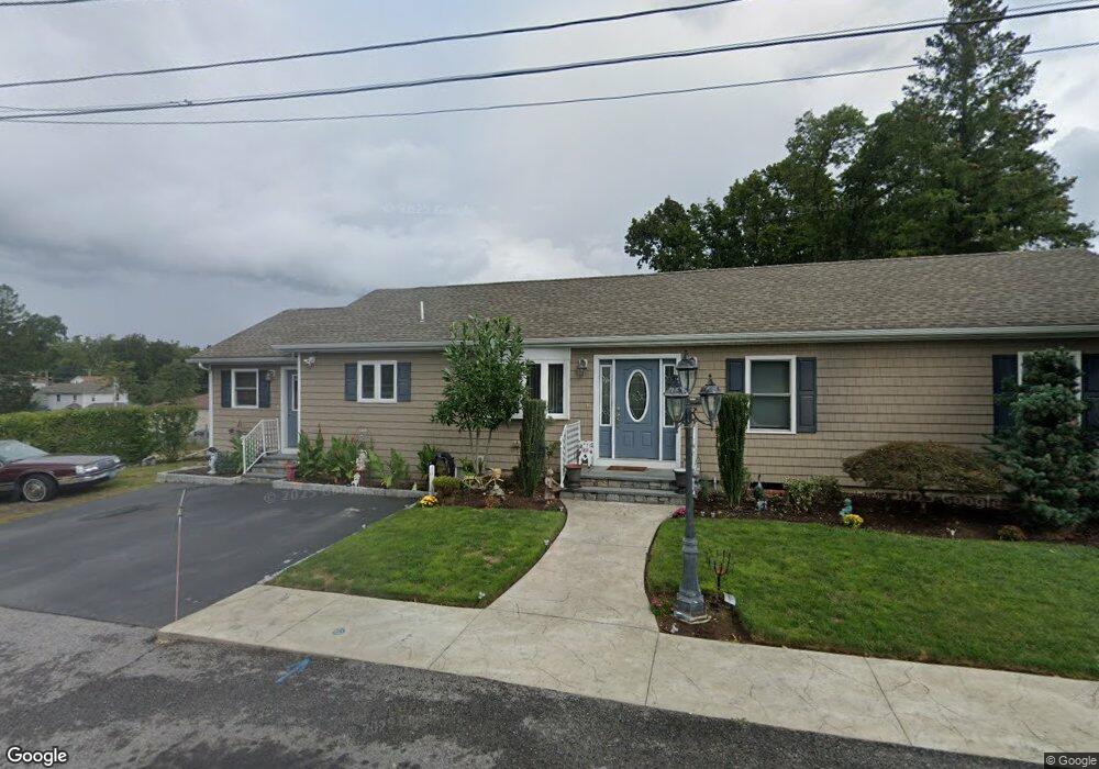 15 Nichols Ct, West Warwick, RI 02893 - photo 1