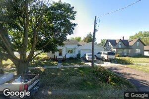 2202 Laurel St, Tyndall, SD 57066