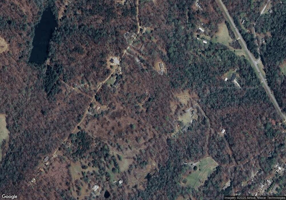 403 Aurum Hill Dr, Cleveland, GA 30528 - photo 1