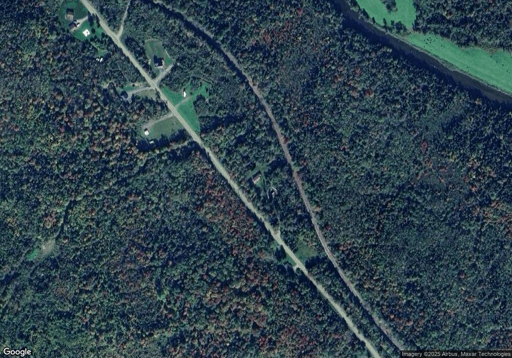 571 Turnpike Rd, Jefferson, NH 03583 - photo 1