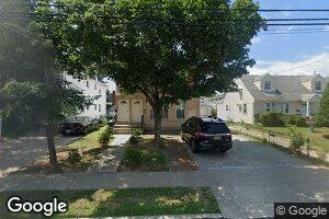 9 Firwood Rd Unit B, Port Washington, NY 11050