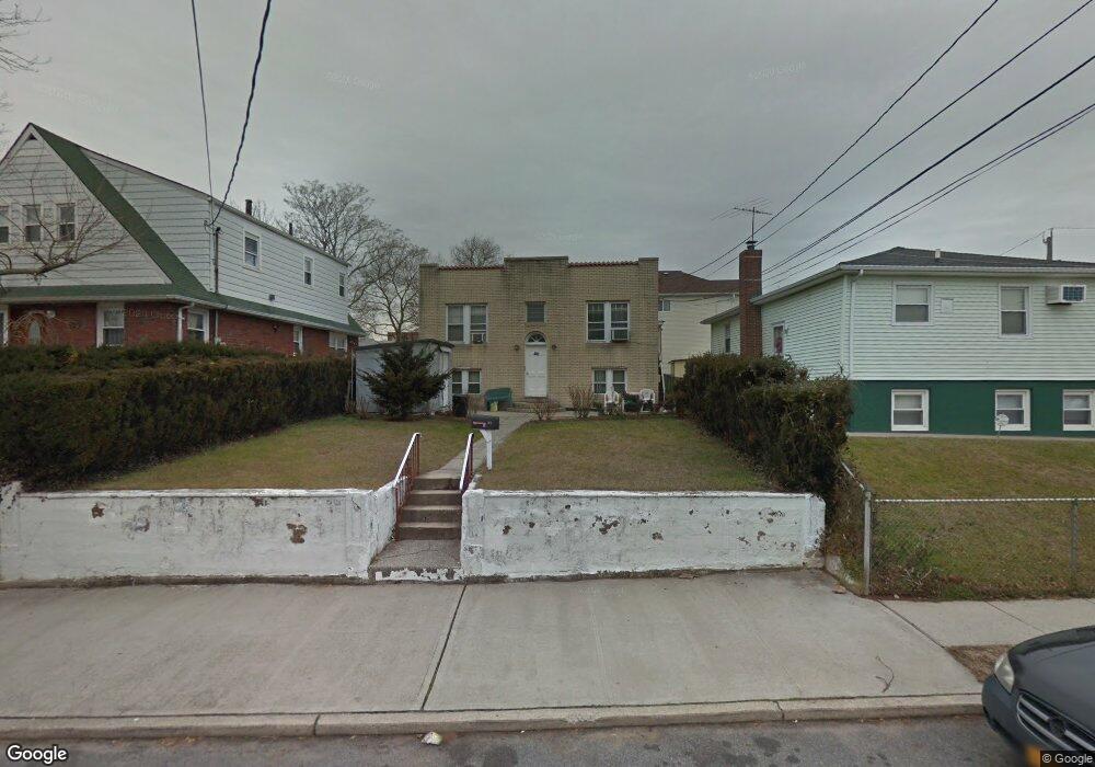 165 Cedar Ave, Staten Island, NY 10305 - photo 1