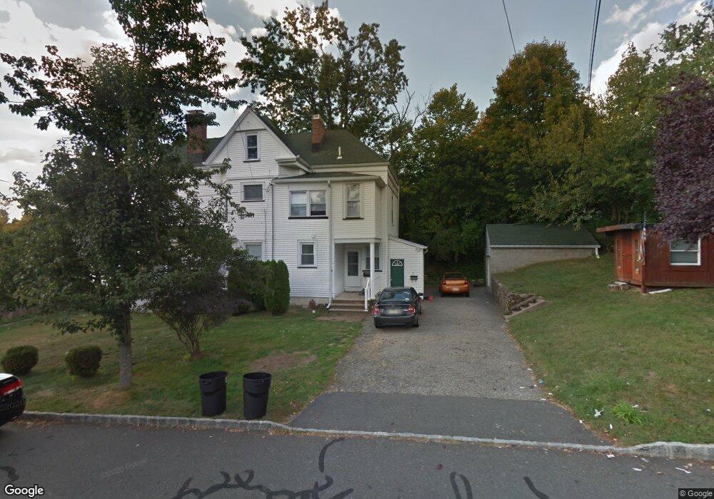 12 Elmwood Rd unit 12, Verona, NJ 07044 - photo 1