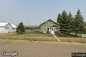 211 E Oak Ave, Glen Ullin, ND 58631
