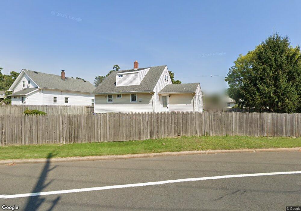 315 Bryant Ct, Bound Brook, NJ 08805 - photo 1