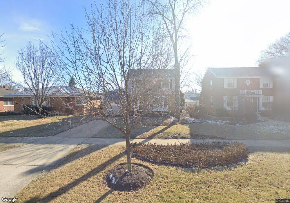 233 N Evergreen Ave, Elmhurst, IL 60126 - photo 1