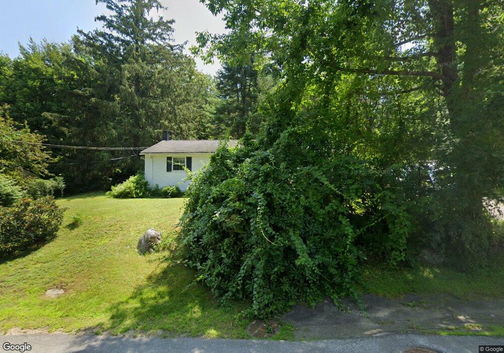 8 Massachusetts Ave, Meredith, NH 03253 - photo 1