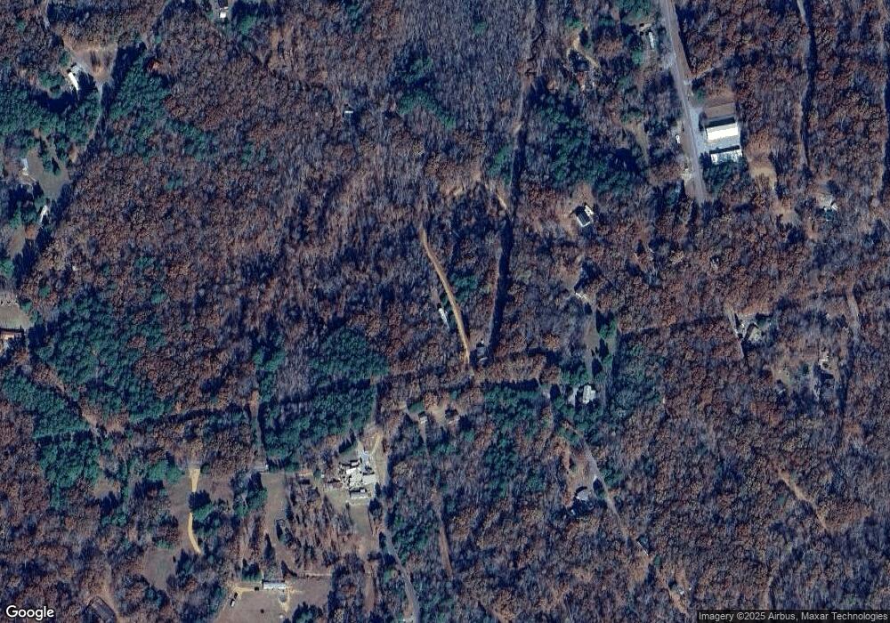 317 Wilkerson Dr, Murray, KY 42071 - photo 1