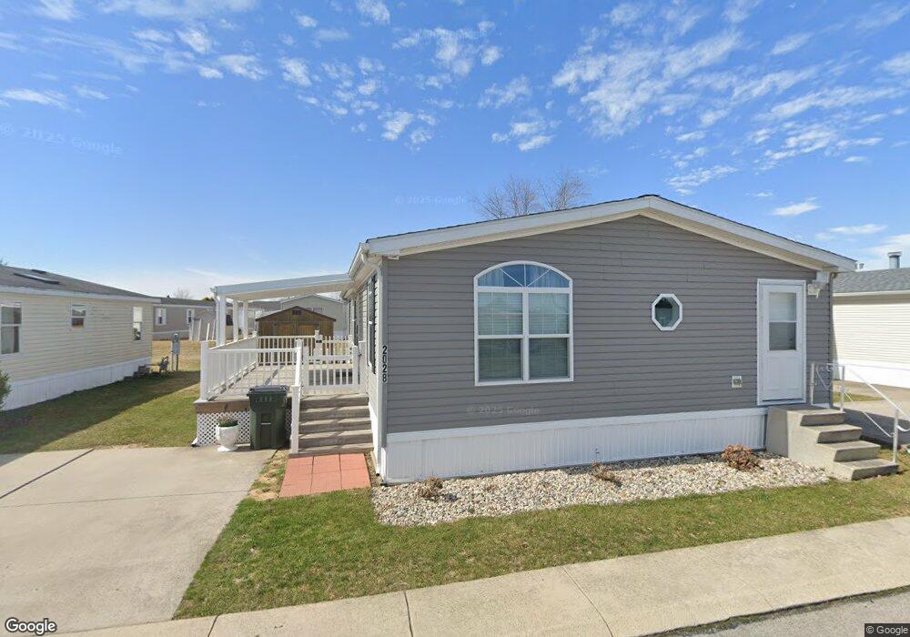 2028 Deer Ridge Dr unit L-137, Findlay, OH 45840 - photo 1