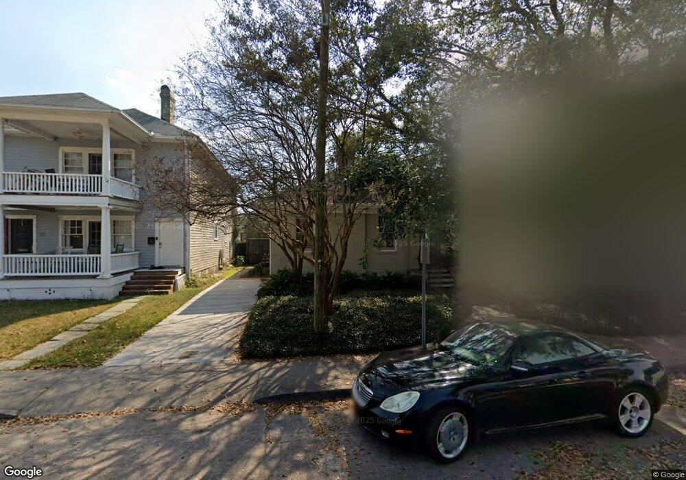 205 E 50th St, Savannah, GA 31405 - photo 1