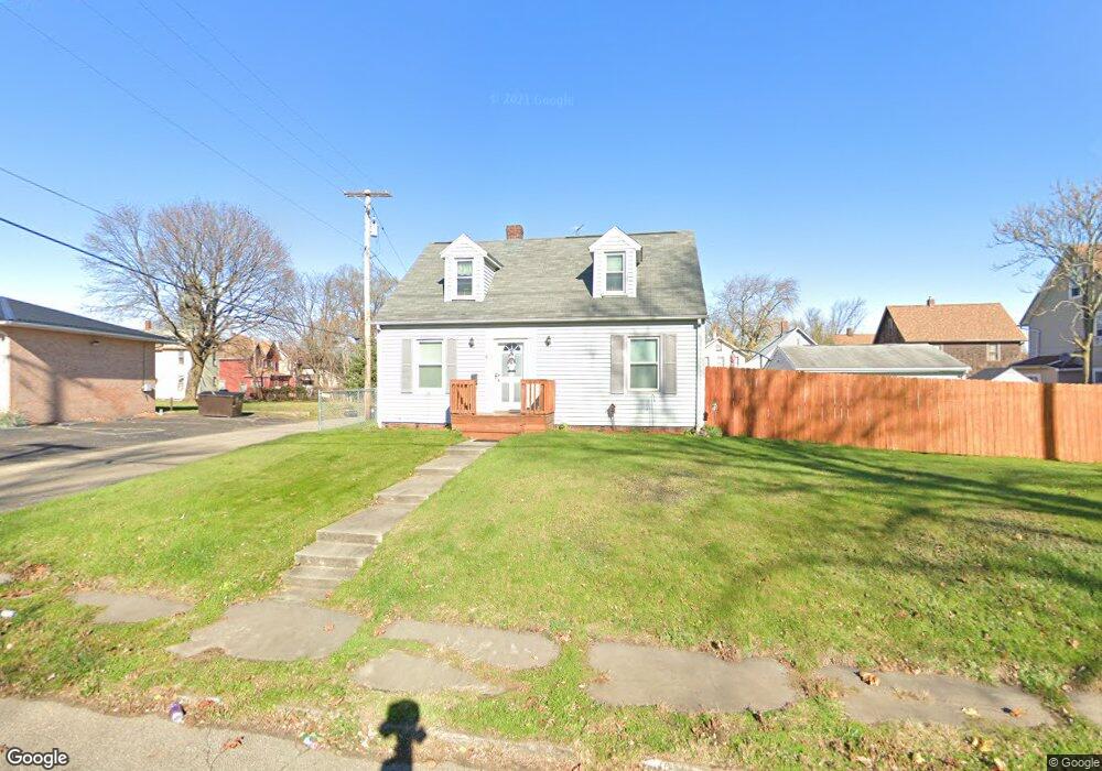 611 8th St NW, Canton, OH 44703 - photo 1