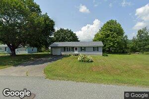 701 Colonial Dr, White River Junction, VT 05001