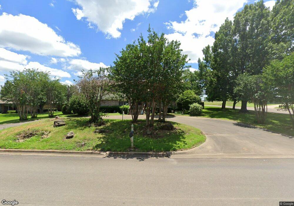 1101 W Russell Ave, Bonham, TX 75418 - photo 1