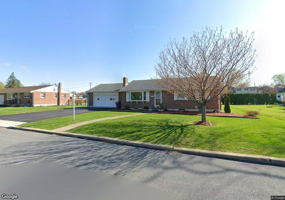 3607 Ardmore Ave, Reading, PA 19605 - photo 1