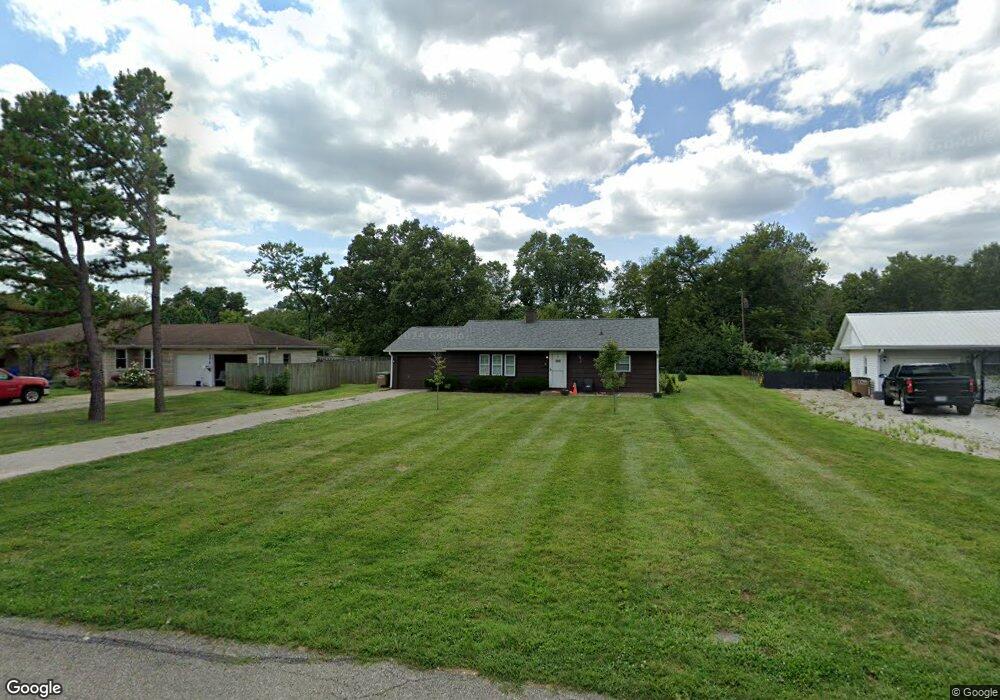 3318 Mccullough Ln, Columbus, IN 47203 - photo 1