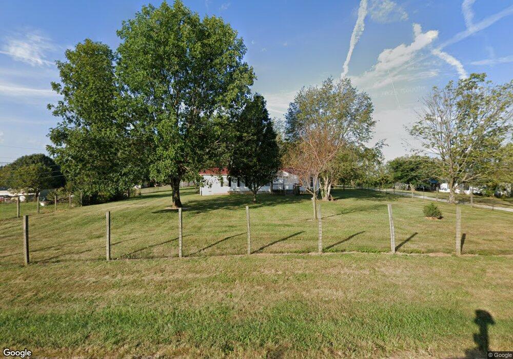 124 Laughlin Rd, Versailles, KY 40383 - photo 1