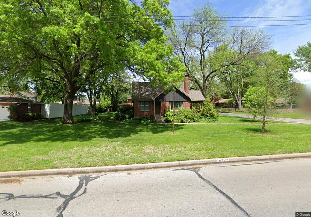 10724 W 55th St, Shawnee, KS 66203 - photo 1