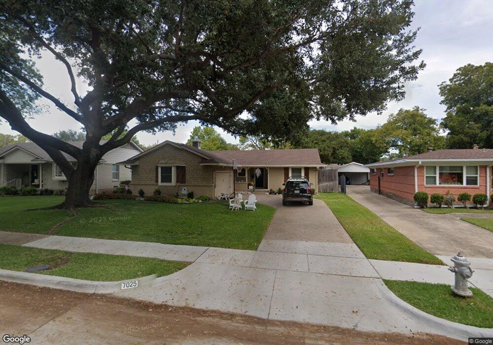 7025 Clemson Dr, Dallas, TX 75214 - photo 1