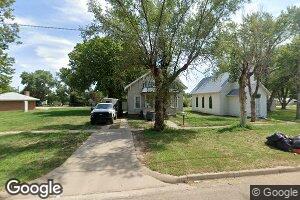 322 N Walnut St, Red Cloud, NE 68970