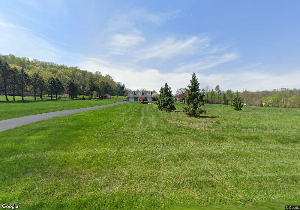 1105 Cross Keys Rd, Reading, PA 19605 - photo 1