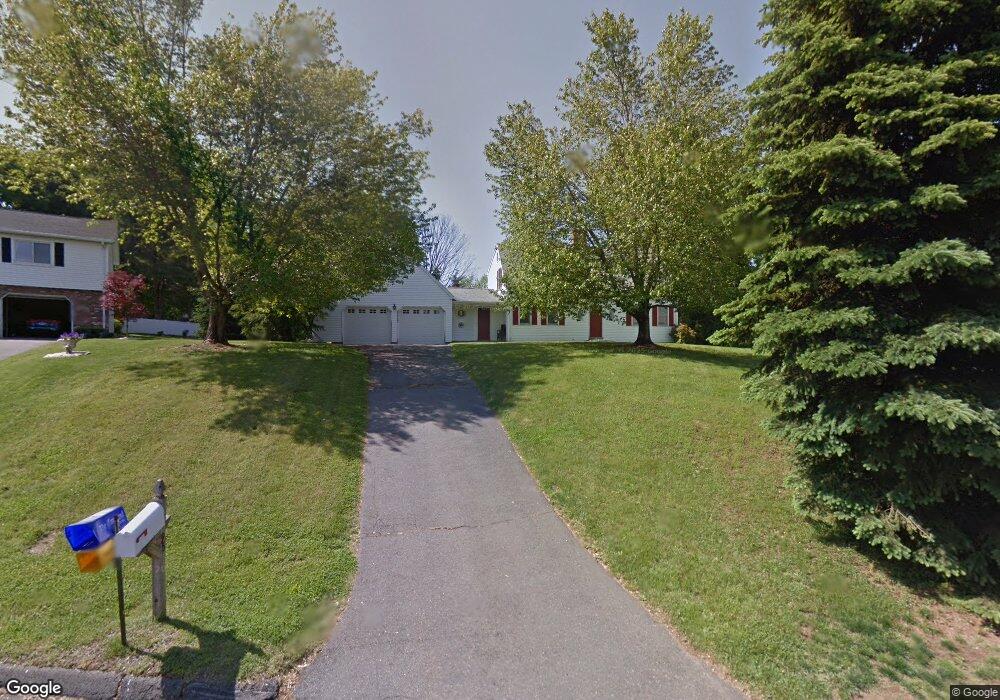 95 Milo Peck Ln, Windsor, CT 06095 - photo 1