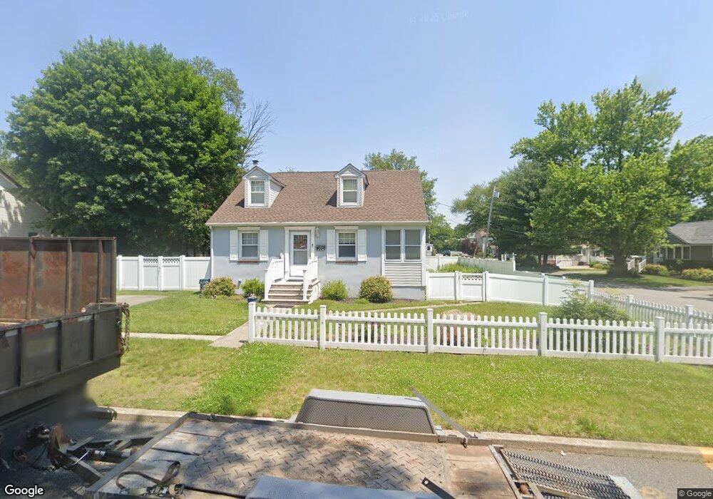 34 Chestnut St, Bloomingdale, NJ 07403 - photo 1