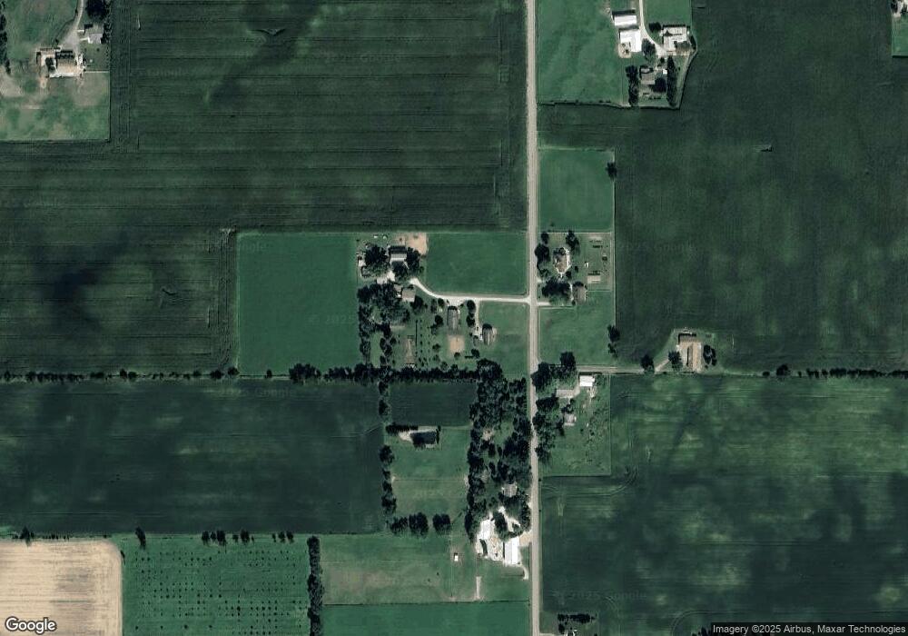 11785 N 1000 W, Nappanee, IN 46550 - photo 1