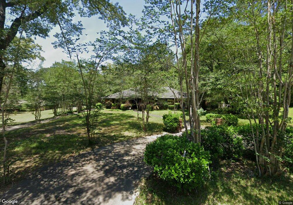 525 Holly Moore Dr, Pineville, LA 71360 - photo 1