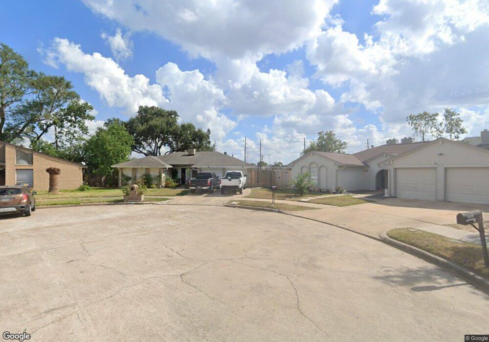 5806 Caruso Forest Dr, Houston, TX 77088 - photo 1