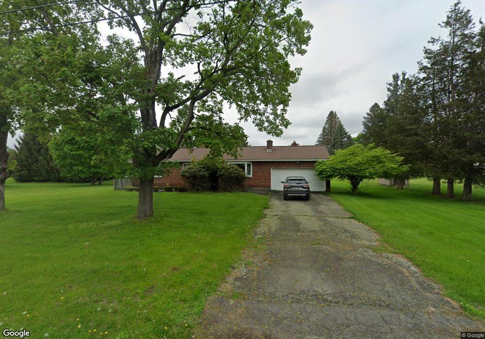 7 Appletree Ln, Troy, NY 12180 - photo 1