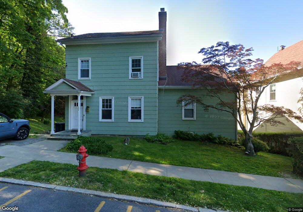 32 Maple St, Sleepy Hollow, NY 10591 - photo 1