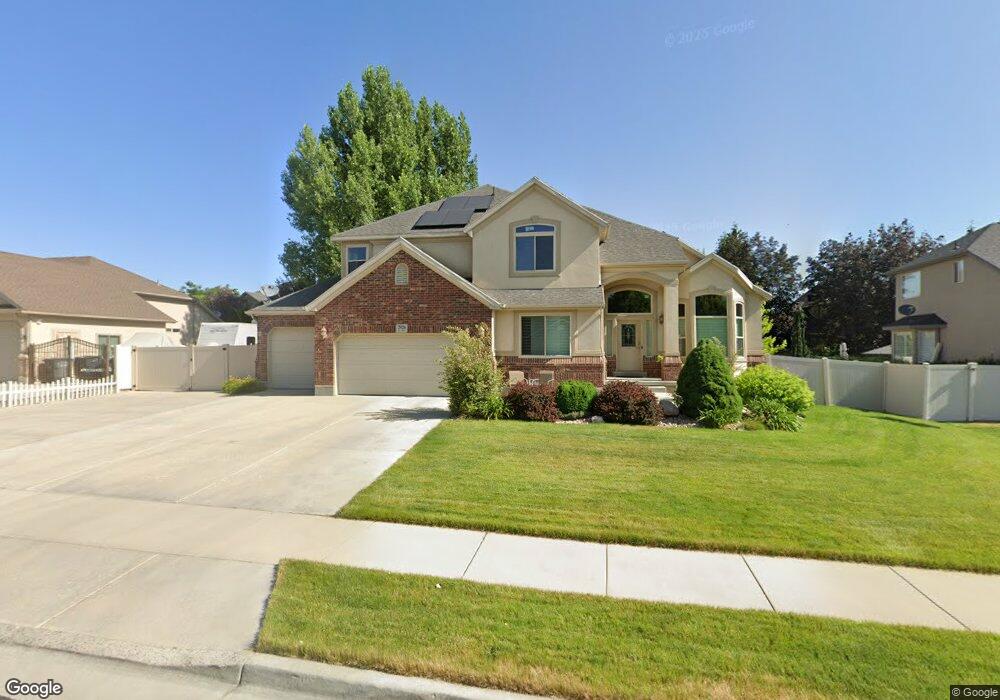 2926 Rock Creek Dr, South Jordan, UT 84095 - photo 1