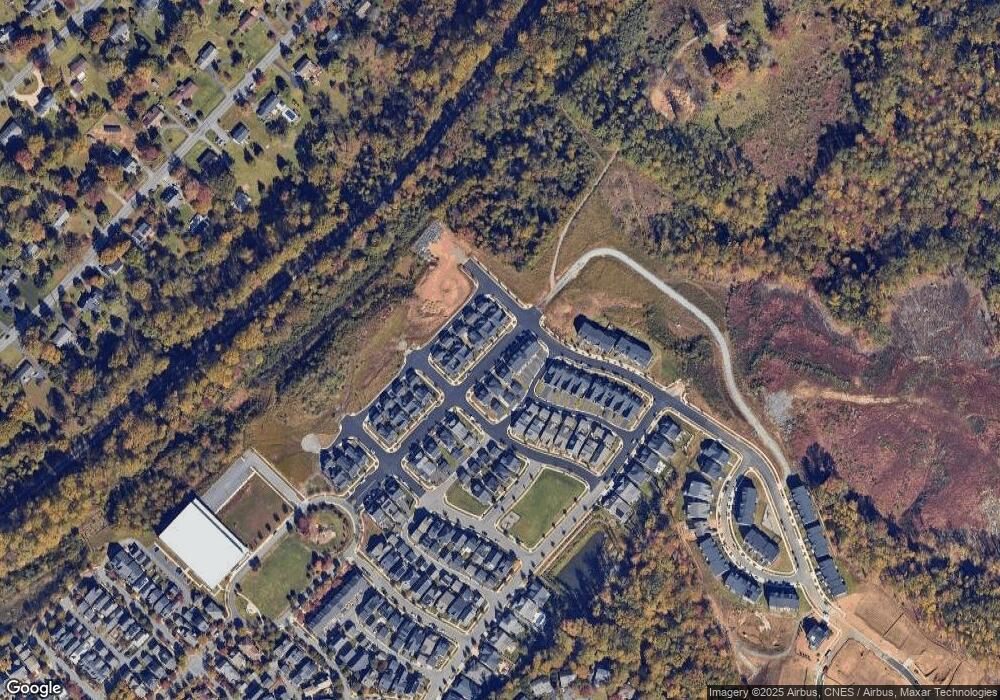 219 Belvedere Dr, Charlottesville, VA 22901 - photo 1