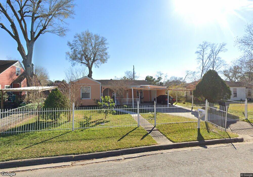 7122 Mchenry St, Houston, TX 77087 - photo 1