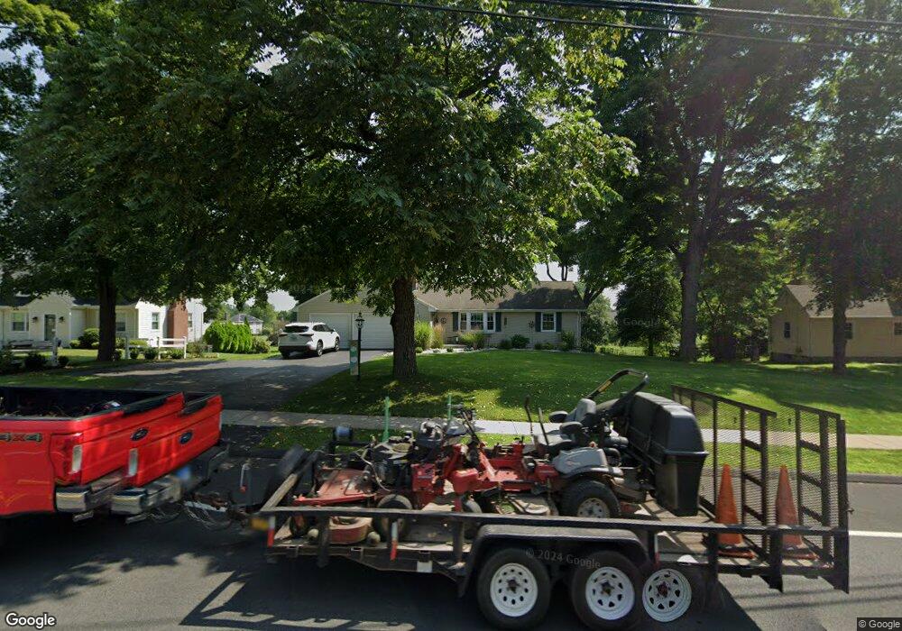 678 Highland St, Wethersfield, CT 06109 - photo 1