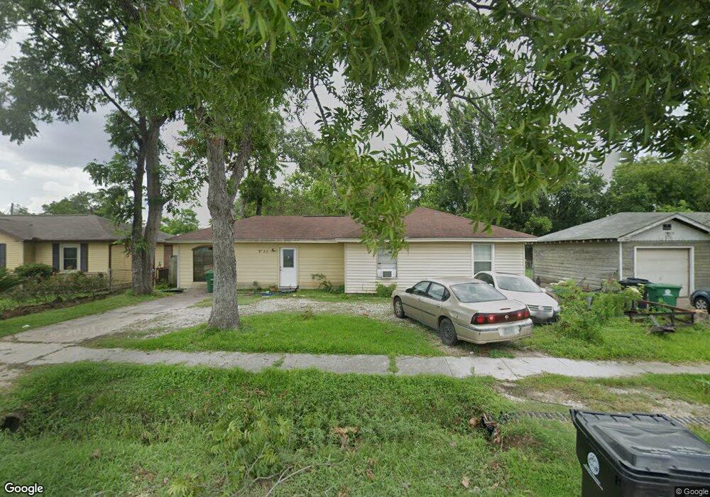 7033 Peyton St, Houston, TX 77028 - photo 1