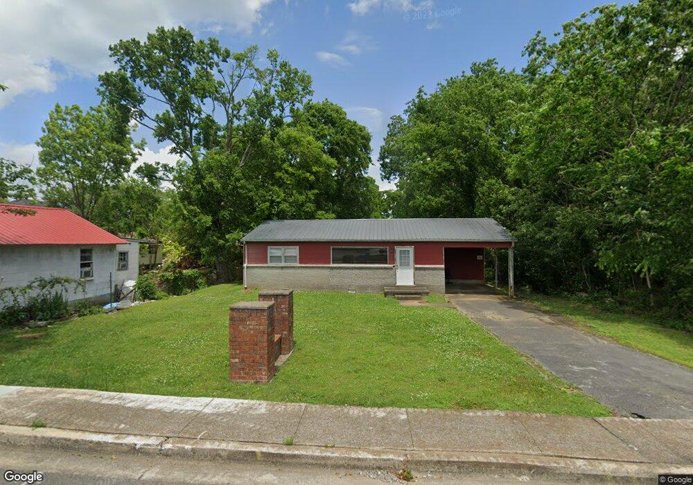 518 Hill St, Shelbyville, TN 37160 - photo 1